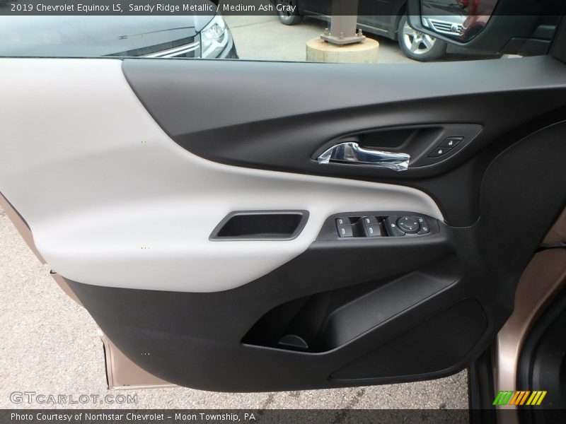 Sandy Ridge Metallic / Medium Ash Gray 2019 Chevrolet Equinox LS