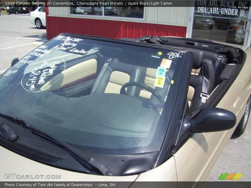 Champagne Pearl Metallic / Agate Black/Light Camel 1998 Chrysler Sebring JXi Convertible