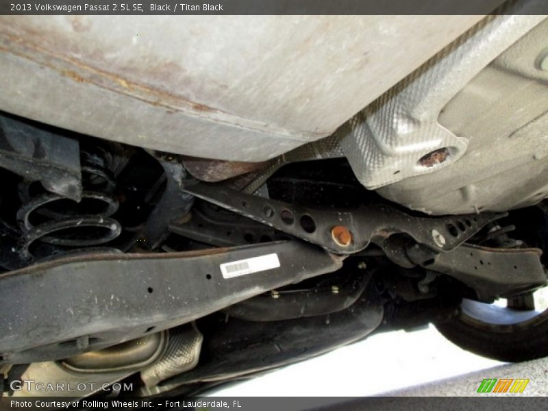 Black / Titan Black 2013 Volkswagen Passat 2.5L SE