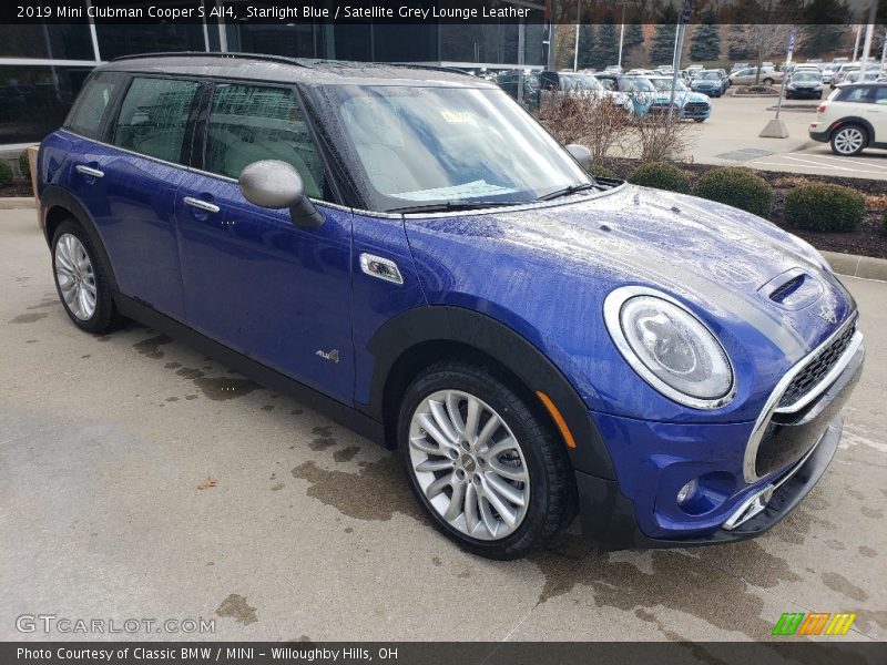 Front 3/4 View of 2019 Clubman Cooper S All4