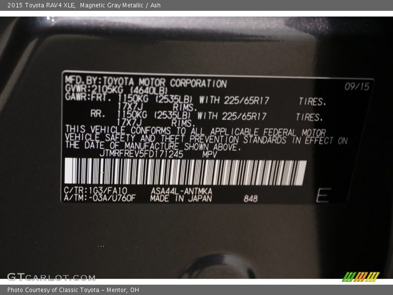 Magnetic Gray Metallic / Ash 2015 Toyota RAV4 XLE