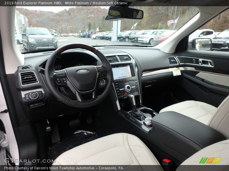  2019 Explorer Platinum 4WD Medium Soft Ceramic Interior