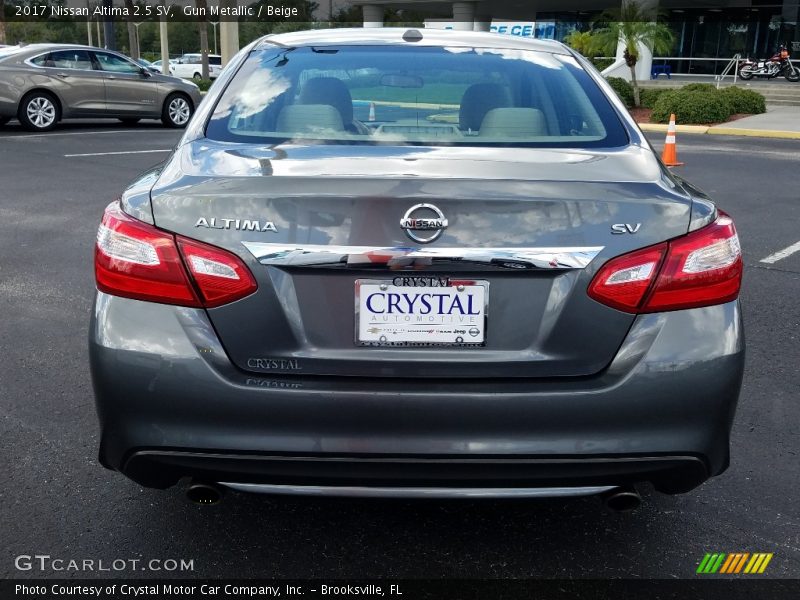 Gun Metallic / Beige 2017 Nissan Altima 2.5 SV