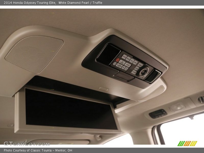 White Diamond Pearl / Truffle 2014 Honda Odyssey Touring Elite