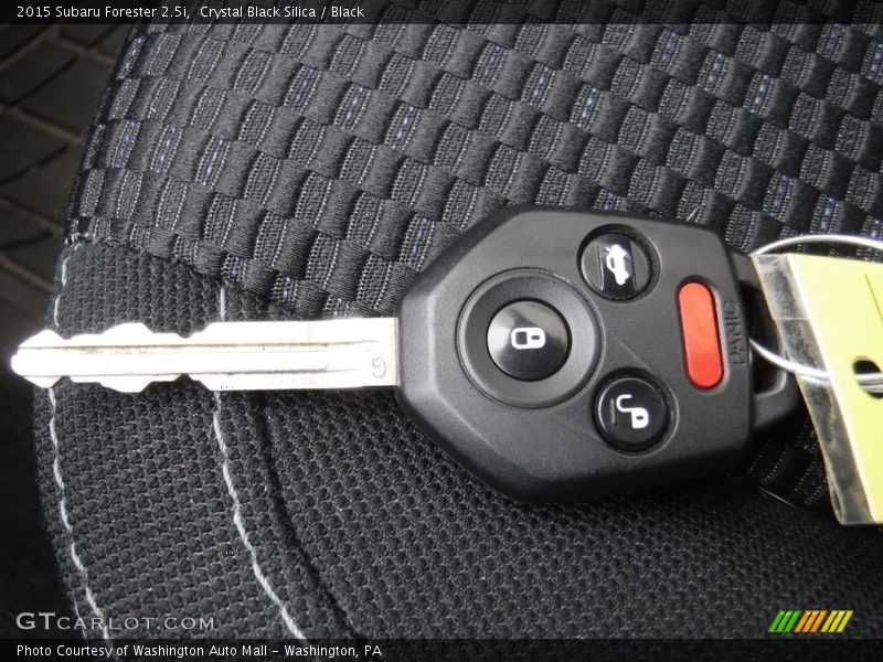 Crystal Black Silica / Black 2015 Subaru Forester 2.5i