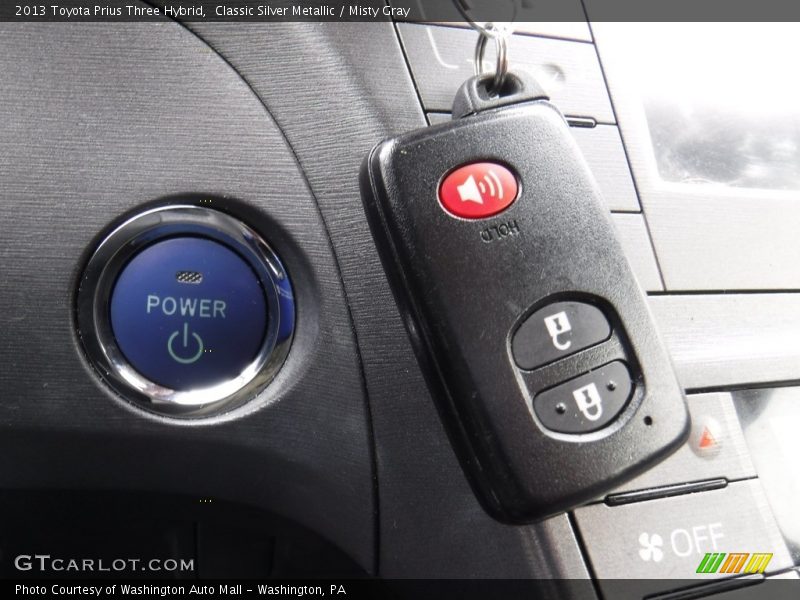 Classic Silver Metallic / Misty Gray 2013 Toyota Prius Three Hybrid