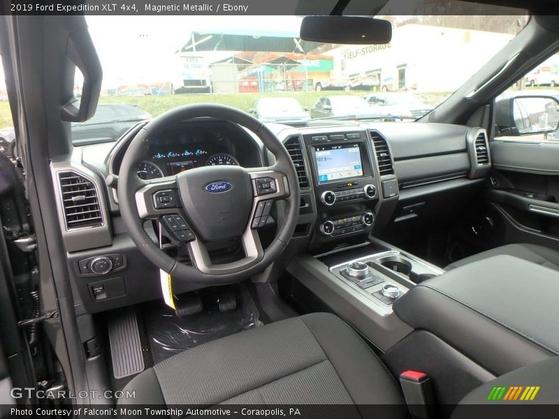  2019 Expedition XLT 4x4 Ebony Interior