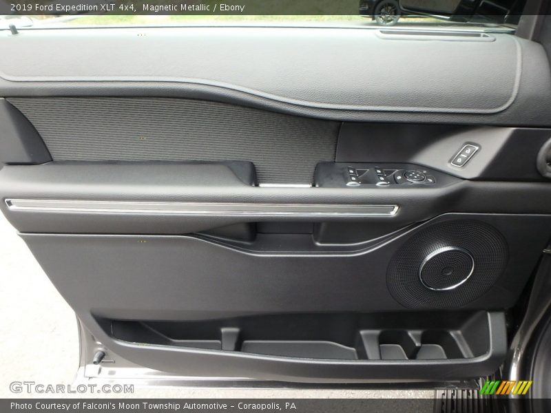 Door Panel of 2019 Expedition XLT 4x4