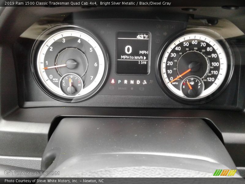 Bright Silver Metallic / Black/Diesel Gray 2019 Ram 1500 Classic Tradesman Quad Cab 4x4