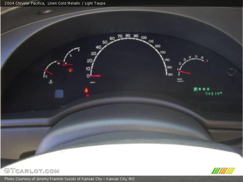 Linen Gold Metallic / Light Taupe 2004 Chrysler Pacifica