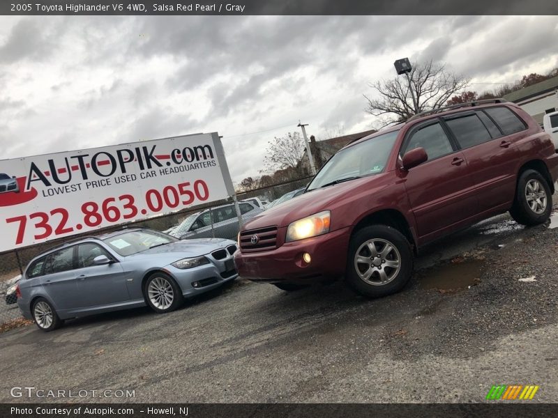 Salsa Red Pearl / Gray 2005 Toyota Highlander V6 4WD