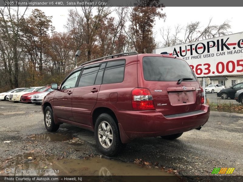 Salsa Red Pearl / Gray 2005 Toyota Highlander V6 4WD