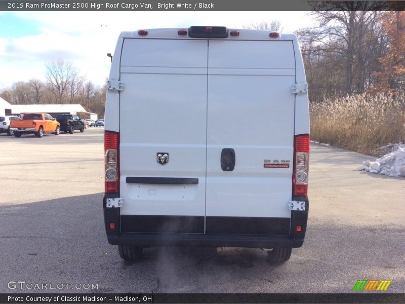 Bright White / Black 2019 Ram ProMaster 2500 High Roof Cargo Van