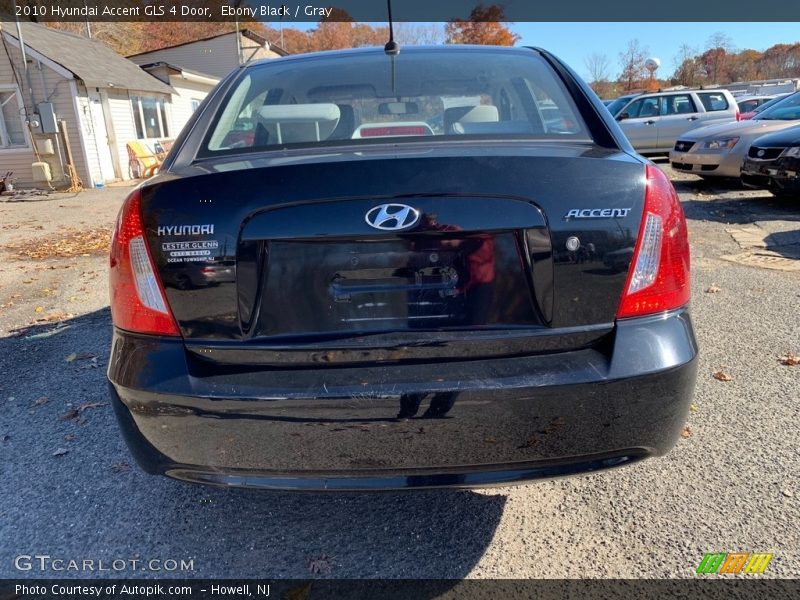 Ebony Black / Gray 2010 Hyundai Accent GLS 4 Door
