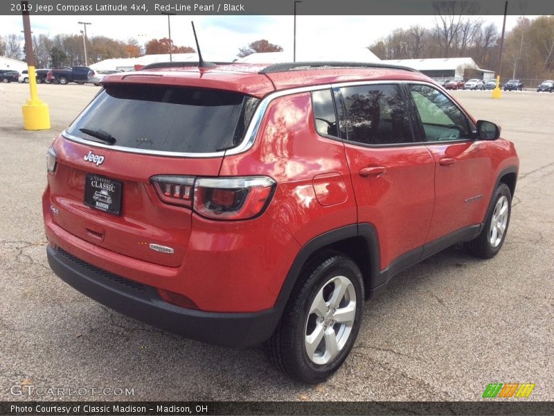 Red-Line Pearl / Black 2019 Jeep Compass Latitude 4x4