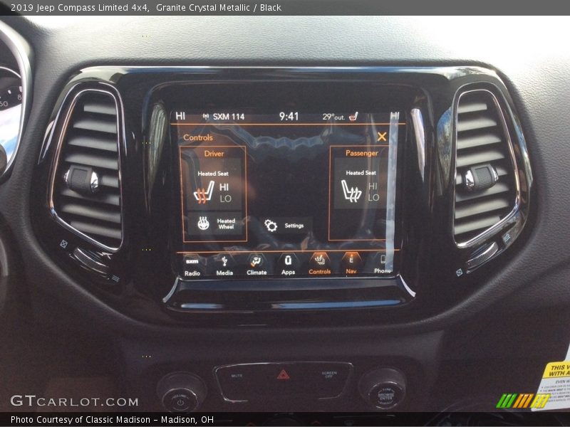 Granite Crystal Metallic / Black 2019 Jeep Compass Limited 4x4