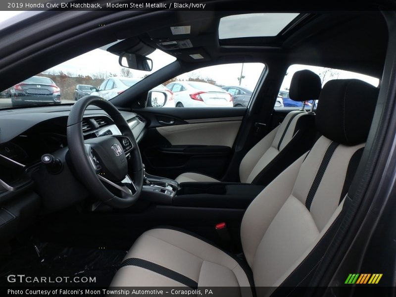 Modern Steel Metallic / Black/Ivory 2019 Honda Civic EX Hatchback