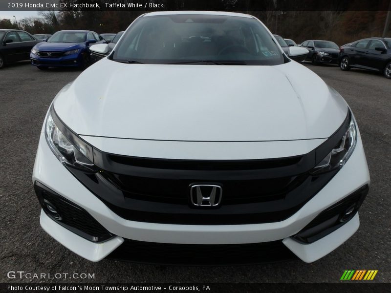 Taffeta White / Black 2019 Honda Civic EX Hatchback