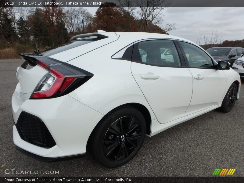 Taffeta White / Black 2019 Honda Civic EX Hatchback