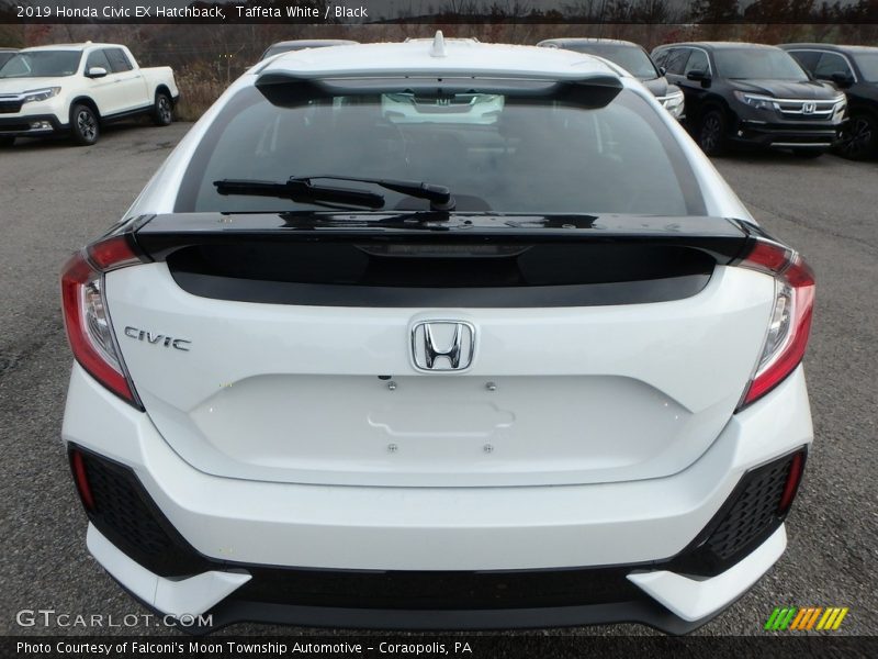 Taffeta White / Black 2019 Honda Civic EX Hatchback