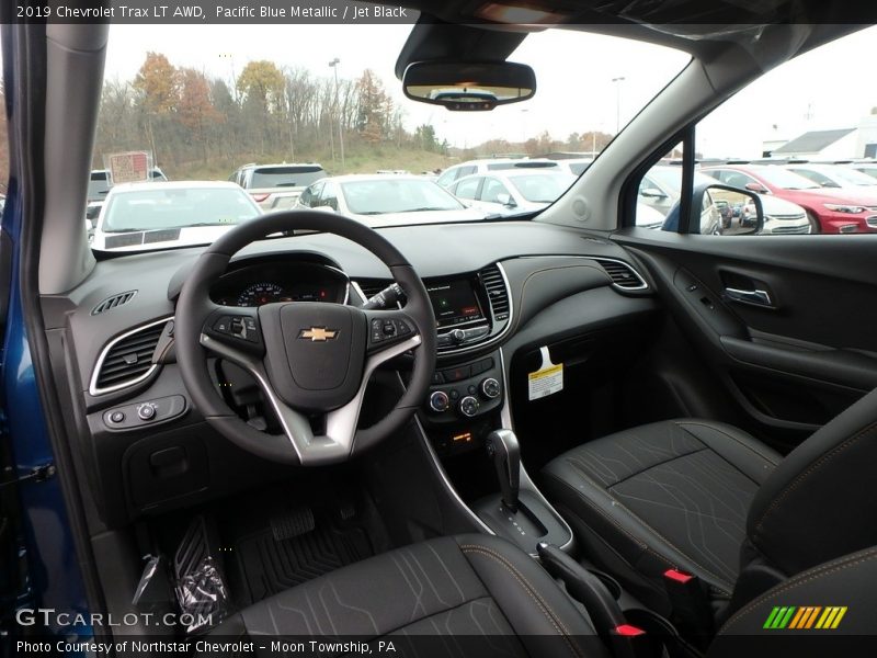 Pacific Blue Metallic / Jet Black 2019 Chevrolet Trax LT AWD