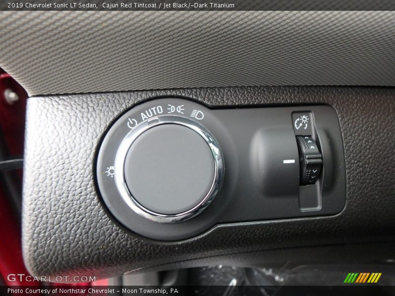 Cajun Red Tintcoat / Jet Black/­Dark Titanium 2019 Chevrolet Sonic LT Sedan