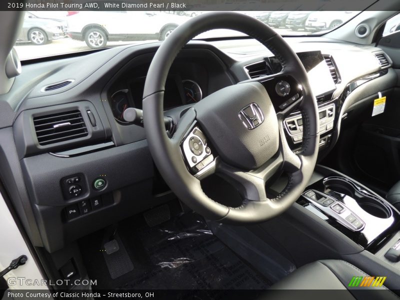 White Diamond Pearl / Black 2019 Honda Pilot Touring AWD