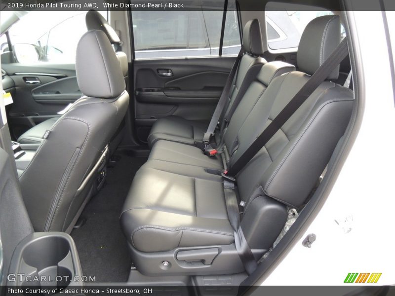 White Diamond Pearl / Black 2019 Honda Pilot Touring AWD