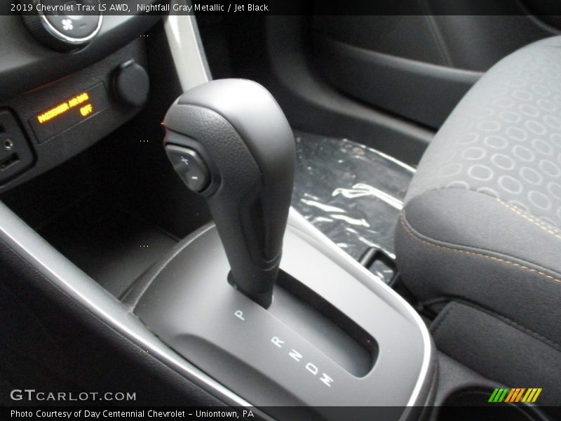 Nightfall Gray Metallic / Jet Black 2019 Chevrolet Trax LS AWD