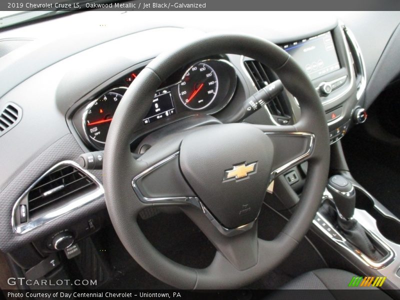 Oakwood Metallic / Jet Black/­Galvanized 2019 Chevrolet Cruze LS