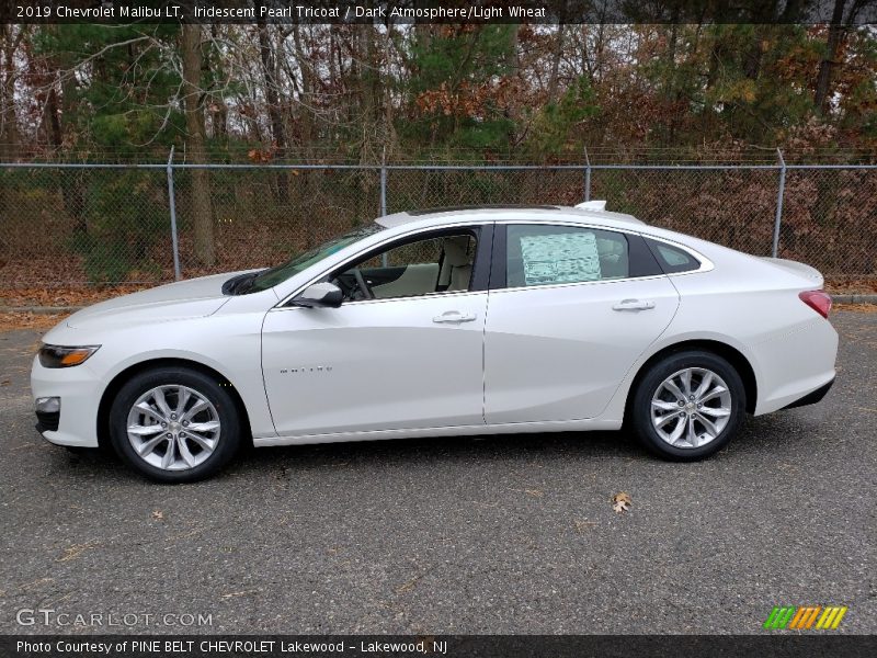 Iridescent Pearl Tricoat / Dark Atmosphere/Light Wheat 2019 Chevrolet Malibu LT