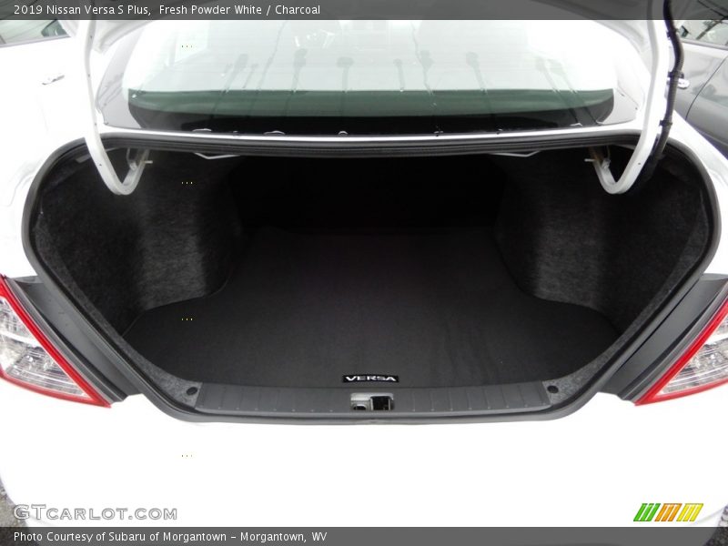 Fresh Powder White / Charcoal 2019 Nissan Versa S Plus