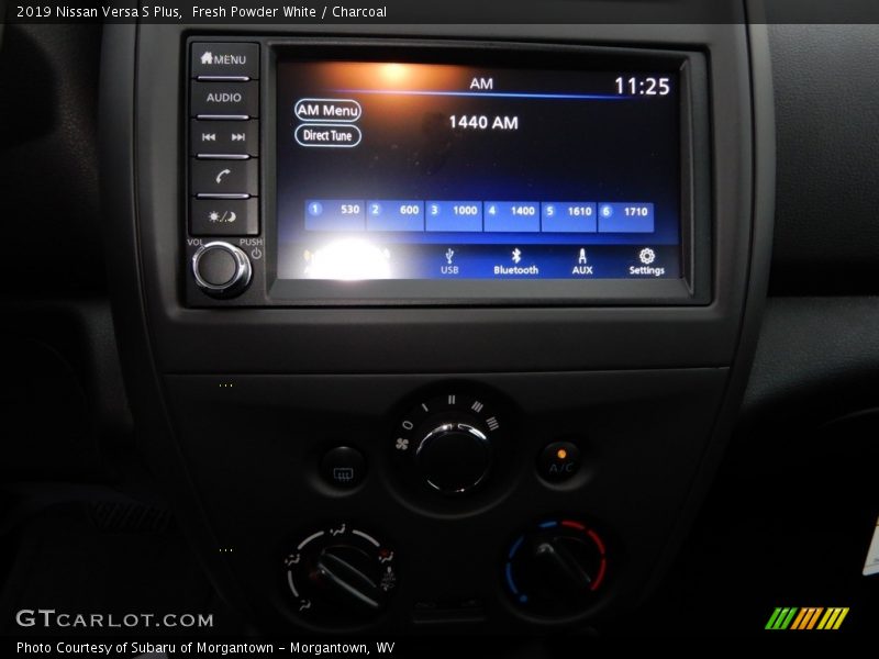 Fresh Powder White / Charcoal 2019 Nissan Versa S Plus