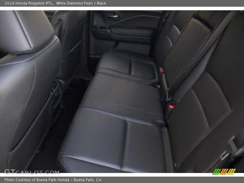 White Diamond Pearl / Black 2019 Honda Ridgeline RTL
