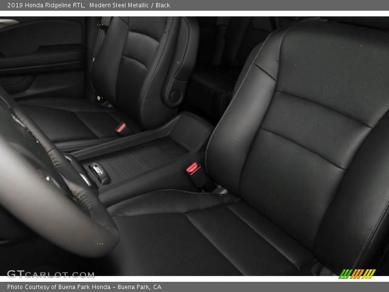 Modern Steel Metallic / Black 2019 Honda Ridgeline RTL