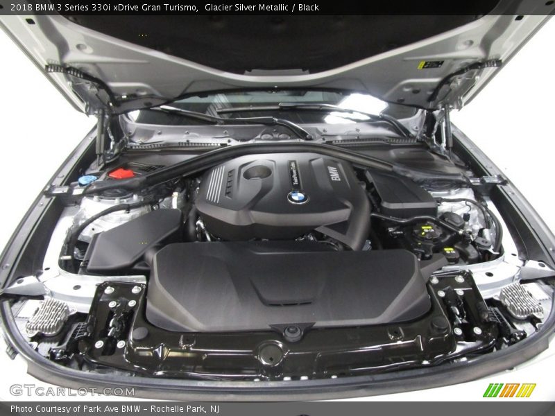 Glacier Silver Metallic / Black 2018 BMW 3 Series 330i xDrive Gran Turismo