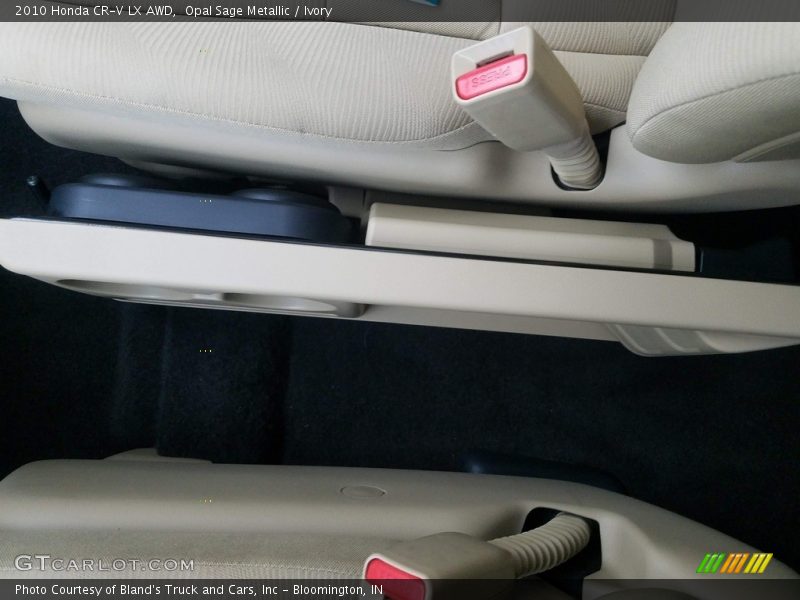 Opal Sage Metallic / Ivory 2010 Honda CR-V LX AWD