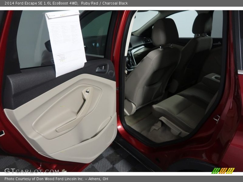 Ruby Red / Charcoal Black 2014 Ford Escape SE 1.6L EcoBoost 4WD