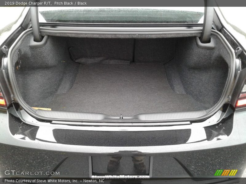 Pitch Black / Black 2019 Dodge Charger R/T