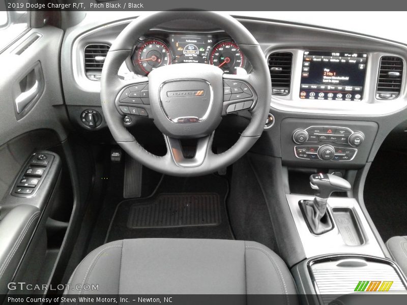 Pitch Black / Black 2019 Dodge Charger R/T