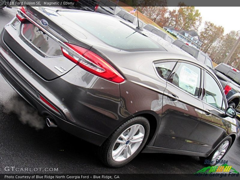 Magnetic / Ebony 2018 Ford Fusion SE
