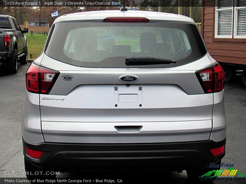 Ingot Silver / Chromite Gray/Charcoal Black 2019 Ford Escape S