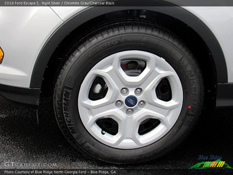 Ingot Silver / Chromite Gray/Charcoal Black 2019 Ford Escape S