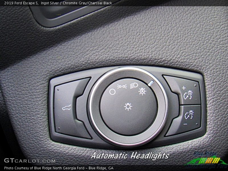 Ingot Silver / Chromite Gray/Charcoal Black 2019 Ford Escape S