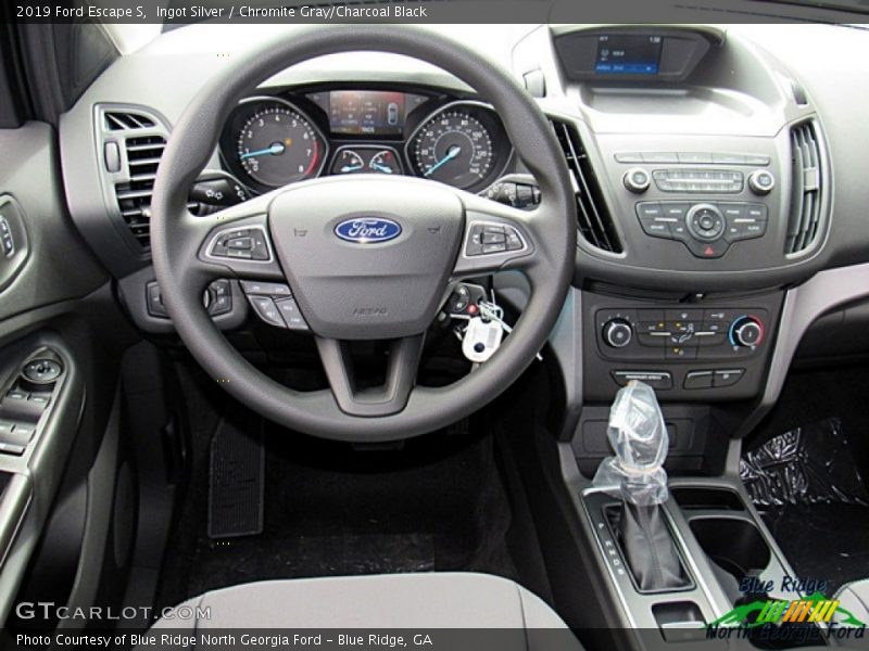 Ingot Silver / Chromite Gray/Charcoal Black 2019 Ford Escape S
