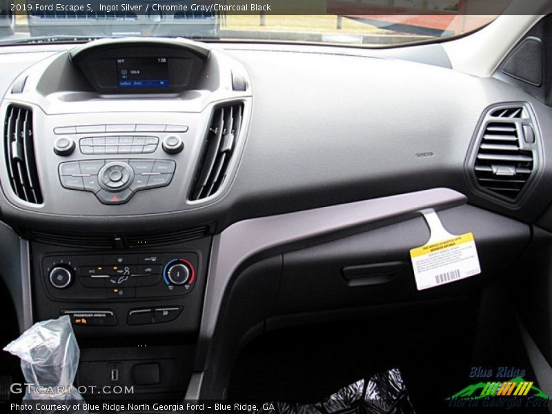 Ingot Silver / Chromite Gray/Charcoal Black 2019 Ford Escape S