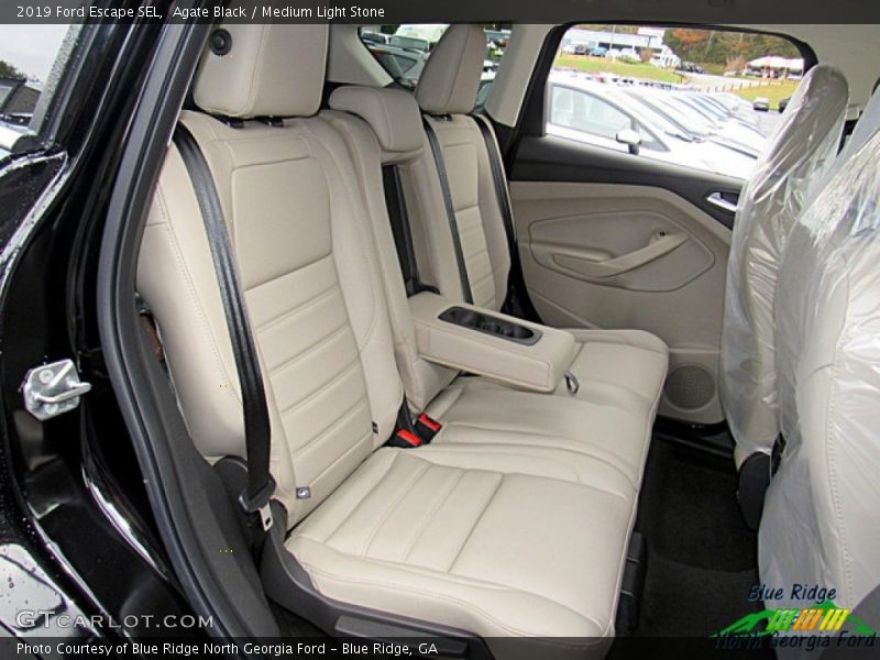 Agate Black / Medium Light Stone 2019 Ford Escape SEL