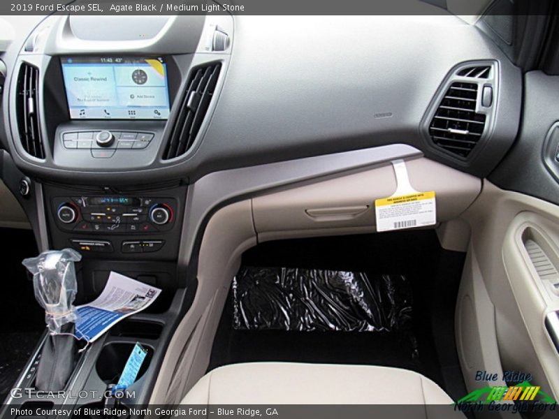 Agate Black / Medium Light Stone 2019 Ford Escape SEL