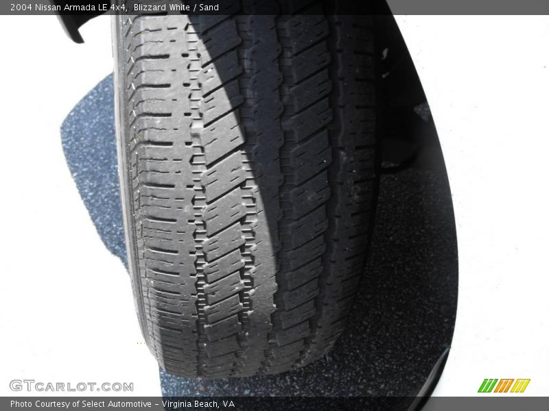 Blizzard White / Sand 2004 Nissan Armada LE 4x4