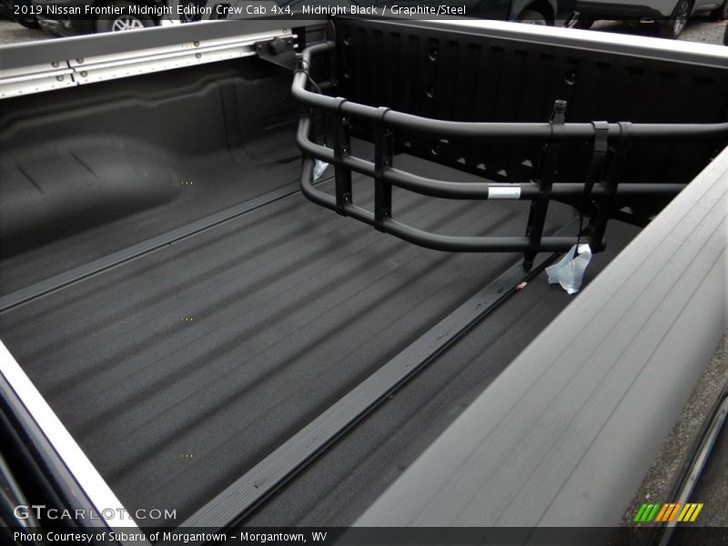 Midnight Black / Graphite/Steel 2019 Nissan Frontier Midnight Edition Crew Cab 4x4